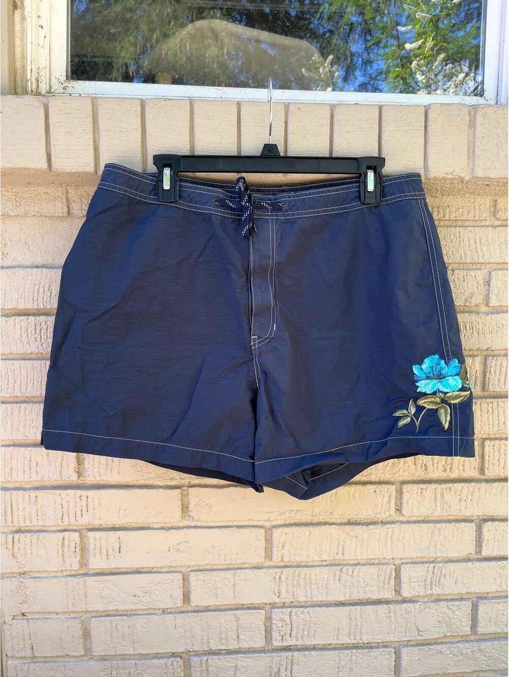 Vintage 2000 GAP Embroidered Board Shorts XL Navy Hibiscus Tropical Beach Y2K